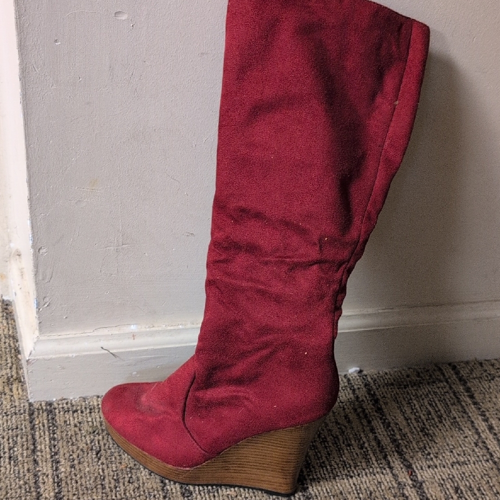 Colin Stuart Red Wedge Boots
